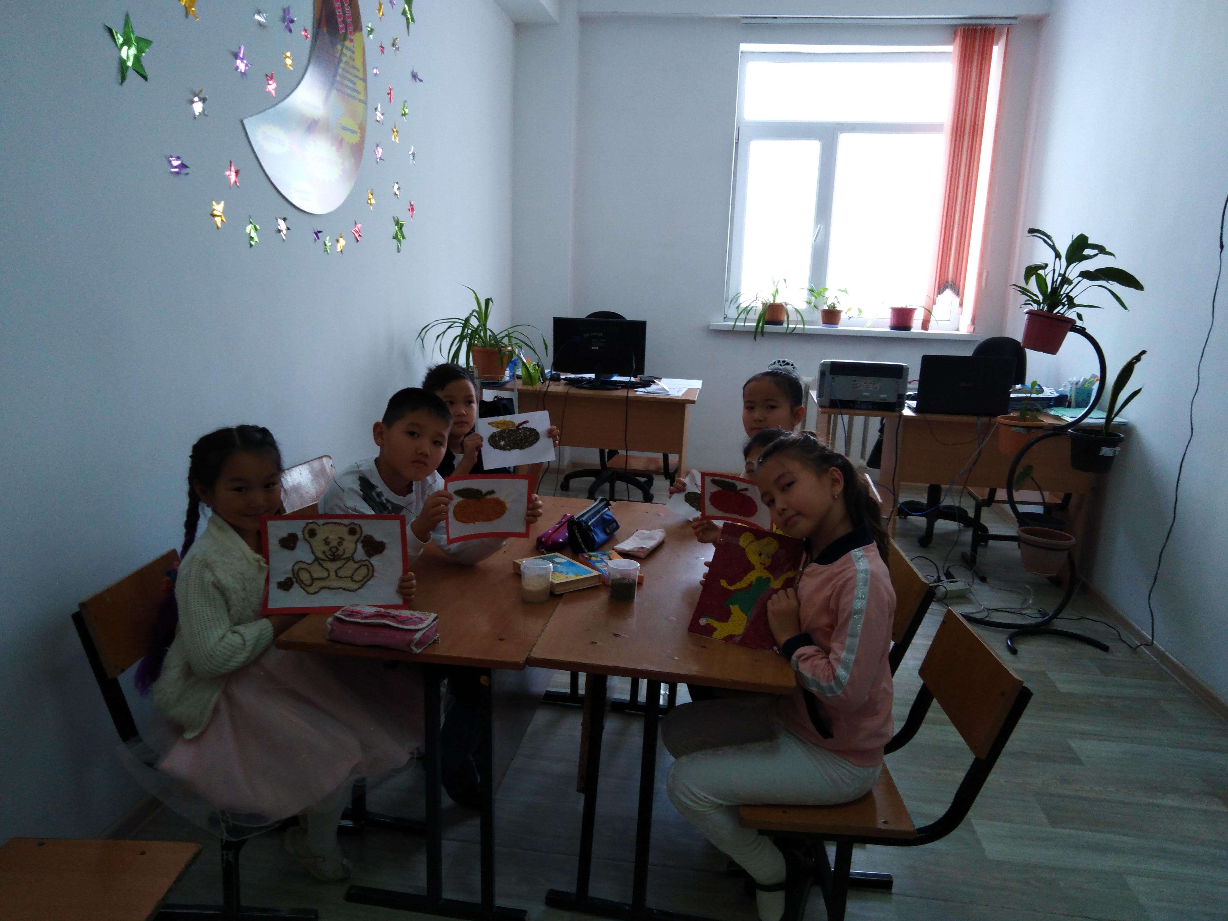 «Қол өнері арқылы оқушылардың ұсақ моторикасын дамыту»